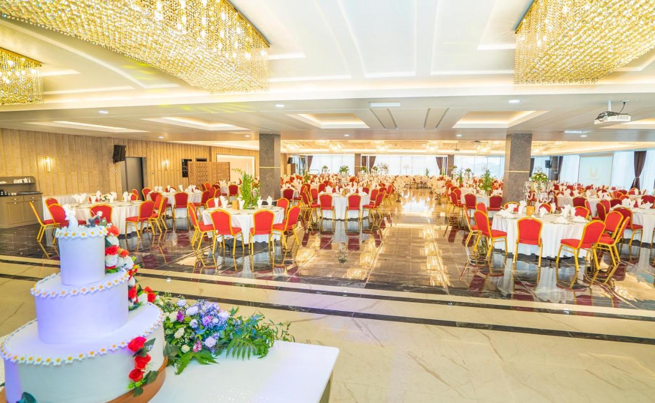 New Karaman Hotel Esterno foto