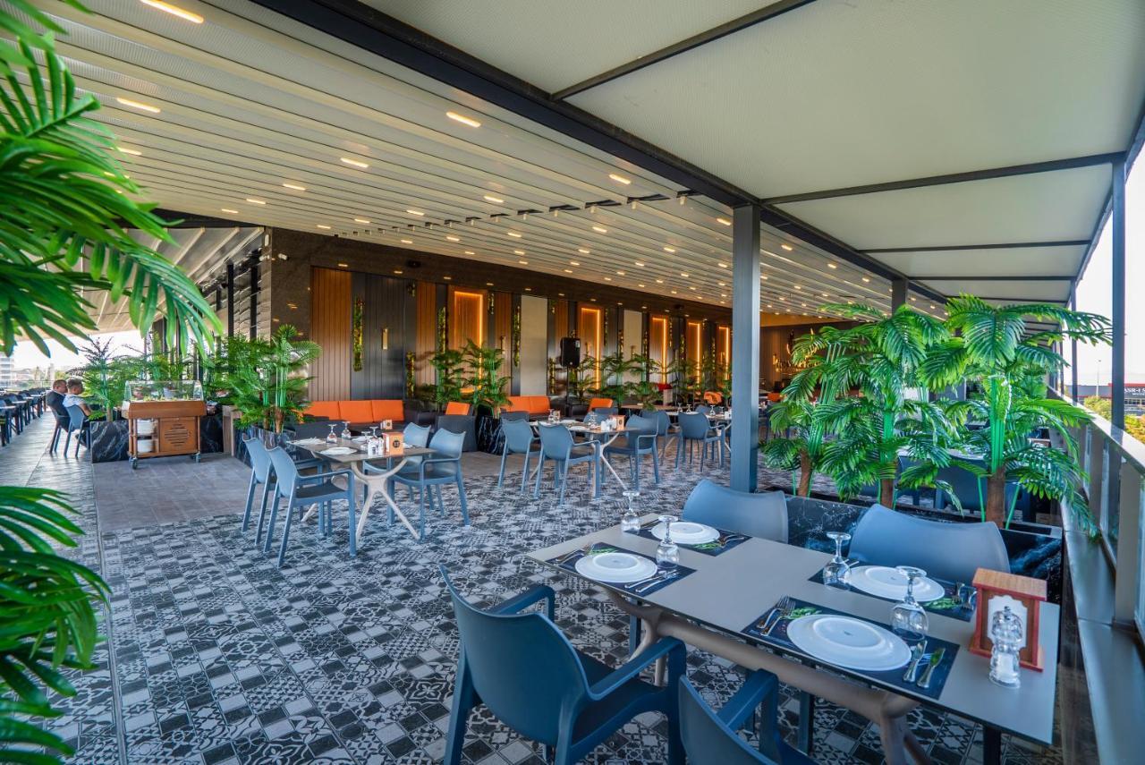 New Karaman Hotel Esterno foto